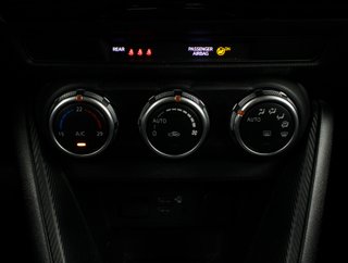 Mazda 2 2022