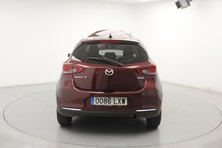 Mazda 2 2022