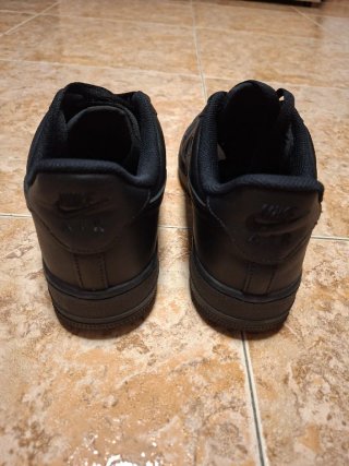 Zapatillas Nike Air Force 1 casi Nuevas