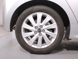 Mazda 2 2022