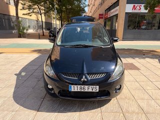 Mitsubishi Grandis 2007