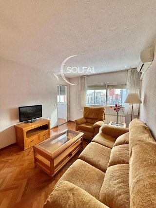 Piso en alquiler en Orcasitas en Madrid