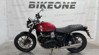 Triumph Street Twin