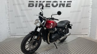 Triumph Street Twin