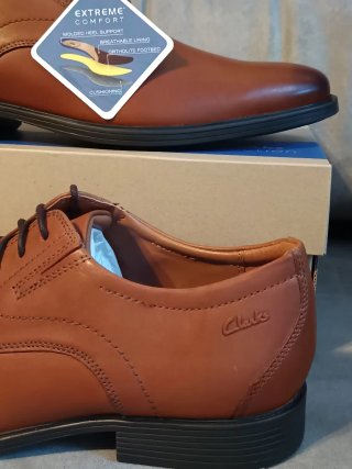 Zapatos Clarks NUEVOS CON ETIQUETAS