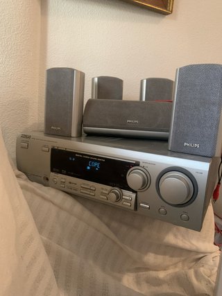 Philips Digital Cinema Sound Center