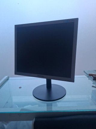 Monitor Samsung SyncMaster 19 pulgadas