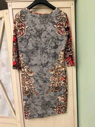 Vestido de punto manga larga estampado