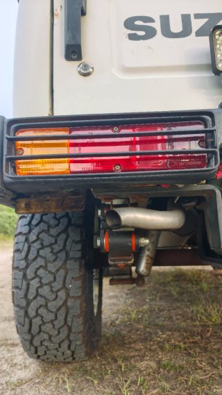 Suzuki Samurai 1995