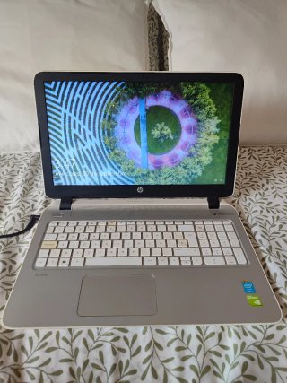Ordenador portátil HP Pavilion i7 RAM 8Gb Disco1TB
