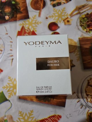 Perfume Yodeyma Dauro For Her Eau de Parfum