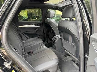 Audi Q5 2022 Sportback black line 45 Tfsi 265cv