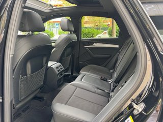 Audi Q5 2022 Sportback black line 45 Tfsi 265cv