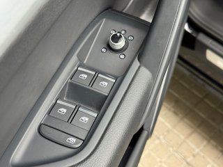 Audi Q5 2022 Sportback black line 45 Tfsi 265cv