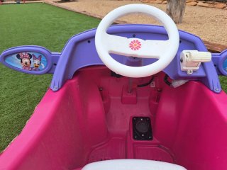 Coche de juguete electrico Minnie Mouse