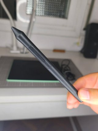 Wacom Intuos M tableta gráfica + lápiz + caja