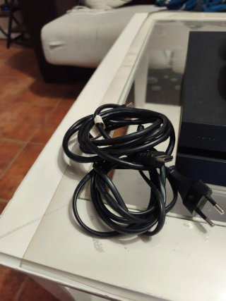 Consola PlayStation 4 Slim Negra
