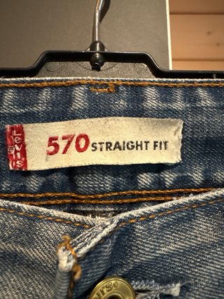 Pantalón Vaquero Levi's 570