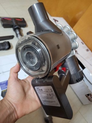 Aspirapolvere senza fili Dyson DC62