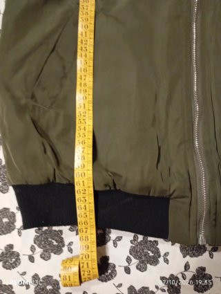 Cazadora bomber mujer parches