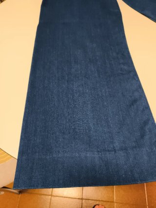 Pantalón tejano ancho azul
