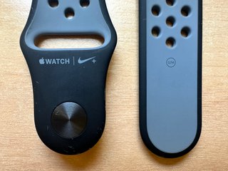 Apple Watch X Nike 38mm. Black/Cool Gray Band S/M