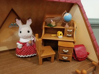 Lote Sylvanian Families: Casa + 4 Sets extra