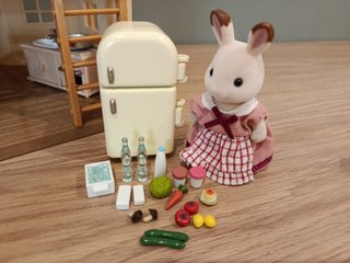 Lote Sylvanian Families: Casa + 4 Sets extra