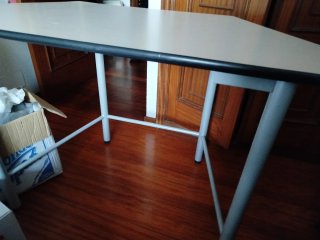 Regalo 2 Mesas de escritorio.