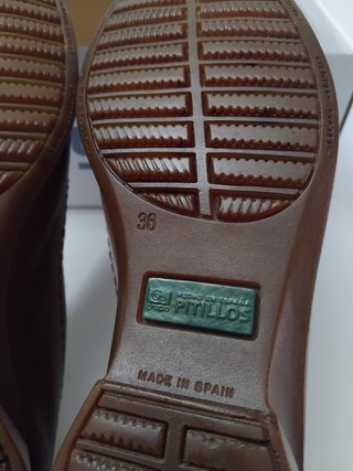 Zapatos de Piel Pitillos Talla 36