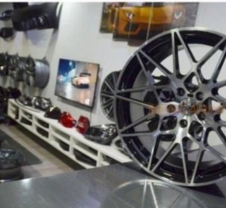 Juego de 4 Llantas 19 M4 GTS Black BM038