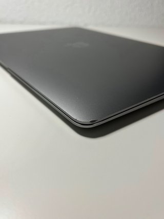 MacBook Air Gris Espacial