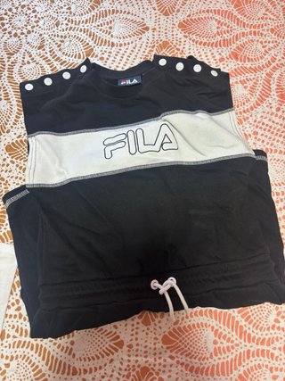 Sudadera Fila Negra y Blanca Talla S