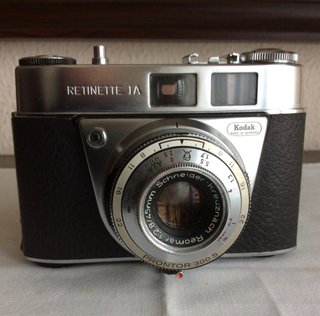 Cámara Kodak Retinette IA con funda
