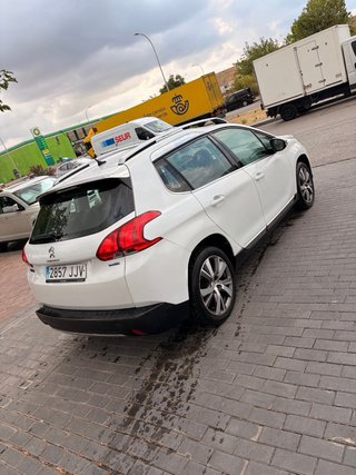Peugeot 2008 2015
