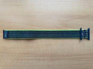 Apple Watch X Nike 45mm. Bright Green/Blue Loop