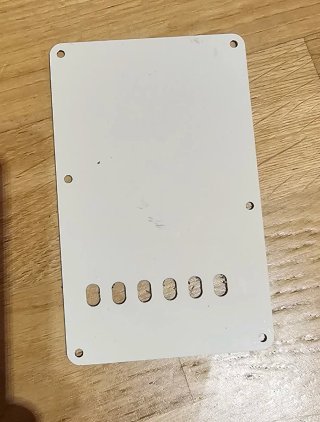 Tapa trasera Fender Stratocaster