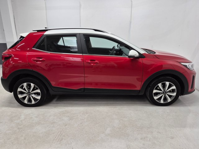 KIA STONIC DRIVE 1.2 DPI 84CV BITONO MANUAL