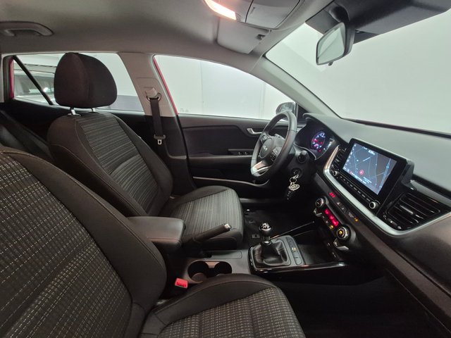 KIA STONIC DRIVE 1.2 DPI 84CV BITONO MANUAL