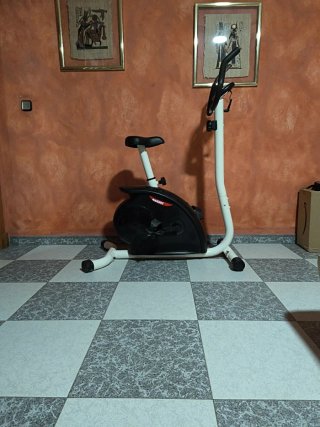 Bicicleta Estática Blanca