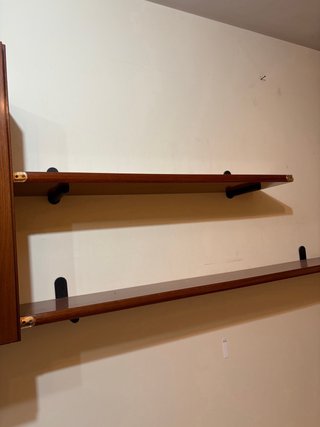 URGE VENTA Mueble de madera con vitrina y cajones