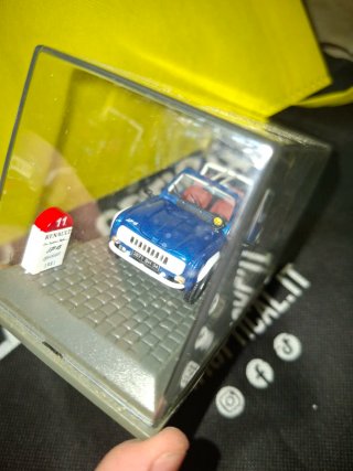 Modellino Renault 4 JP4 Frog 1/43