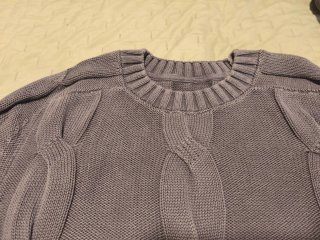 Jersey de punto azul con ochos