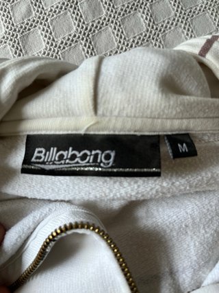 Sudadera Billabong blanca con rayas y capucha