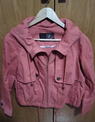 Chaqueta coral Talla L