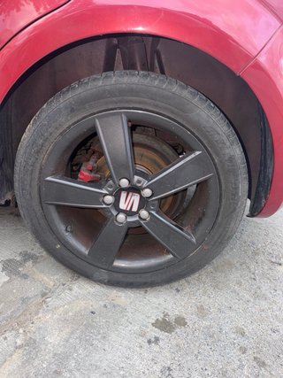 Llantas Seat León 17” 225/45ZR17 + Neumaticos 90%