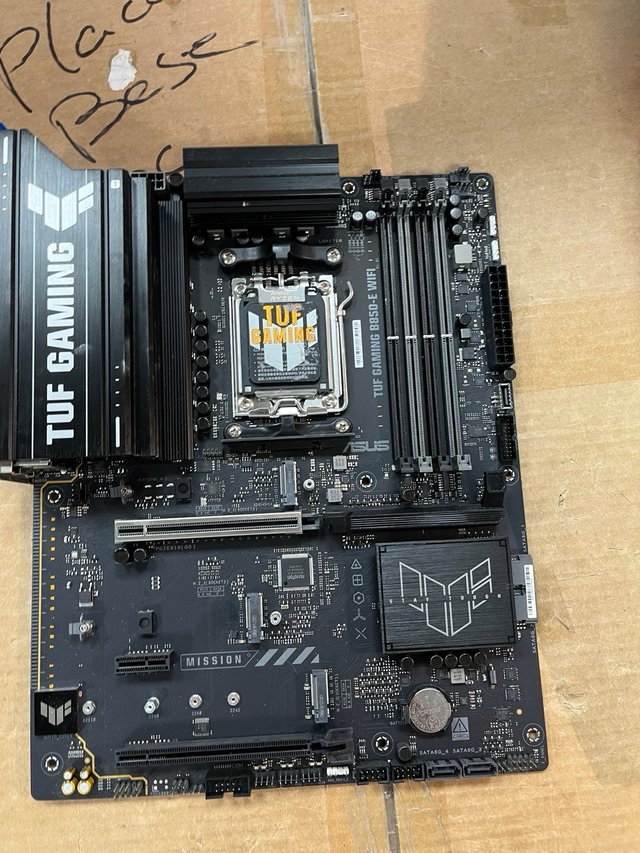 Placa Mãe Asus TUF Gaming B850-E WIFI#395YXZ