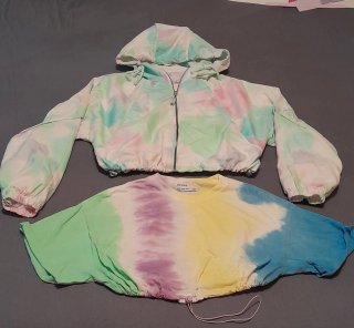 Pack Chaqueta y Camiseta Bershka Mujer