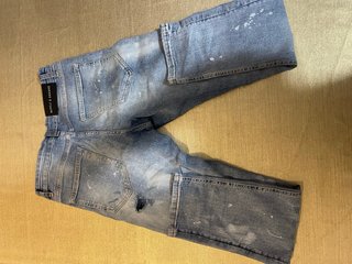 Jeans Supply & Demand strappati