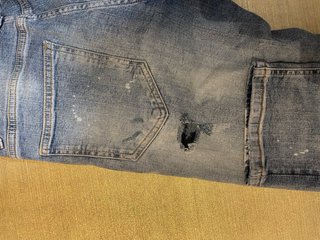 Jeans Supply & Demand strappati
